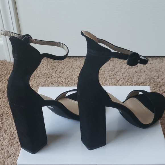 Violet Block Heel - Picture 5 of 7